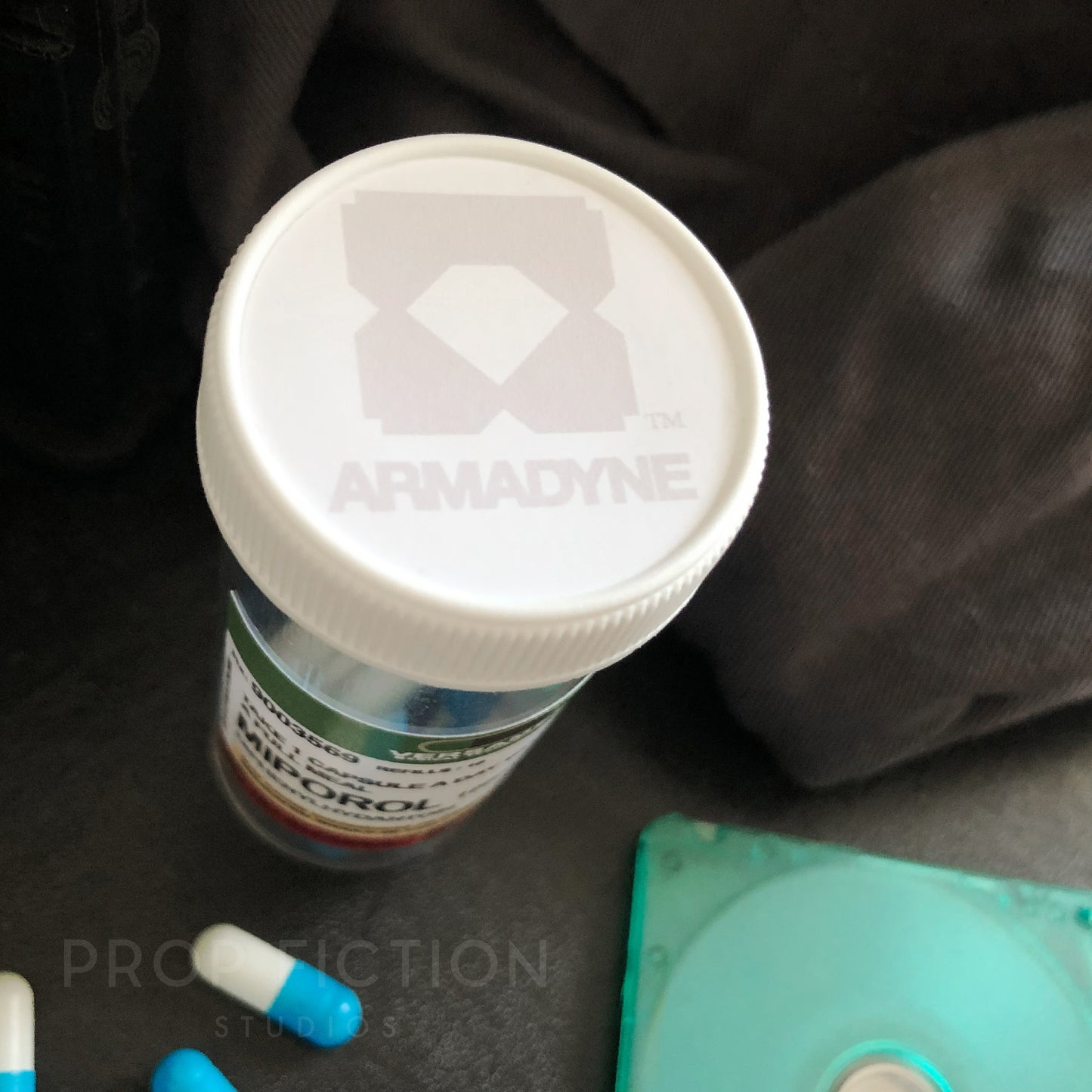 Elysium - Prop Max DeCosta's 'Miporol' Pills / Armadyne Prescription Container