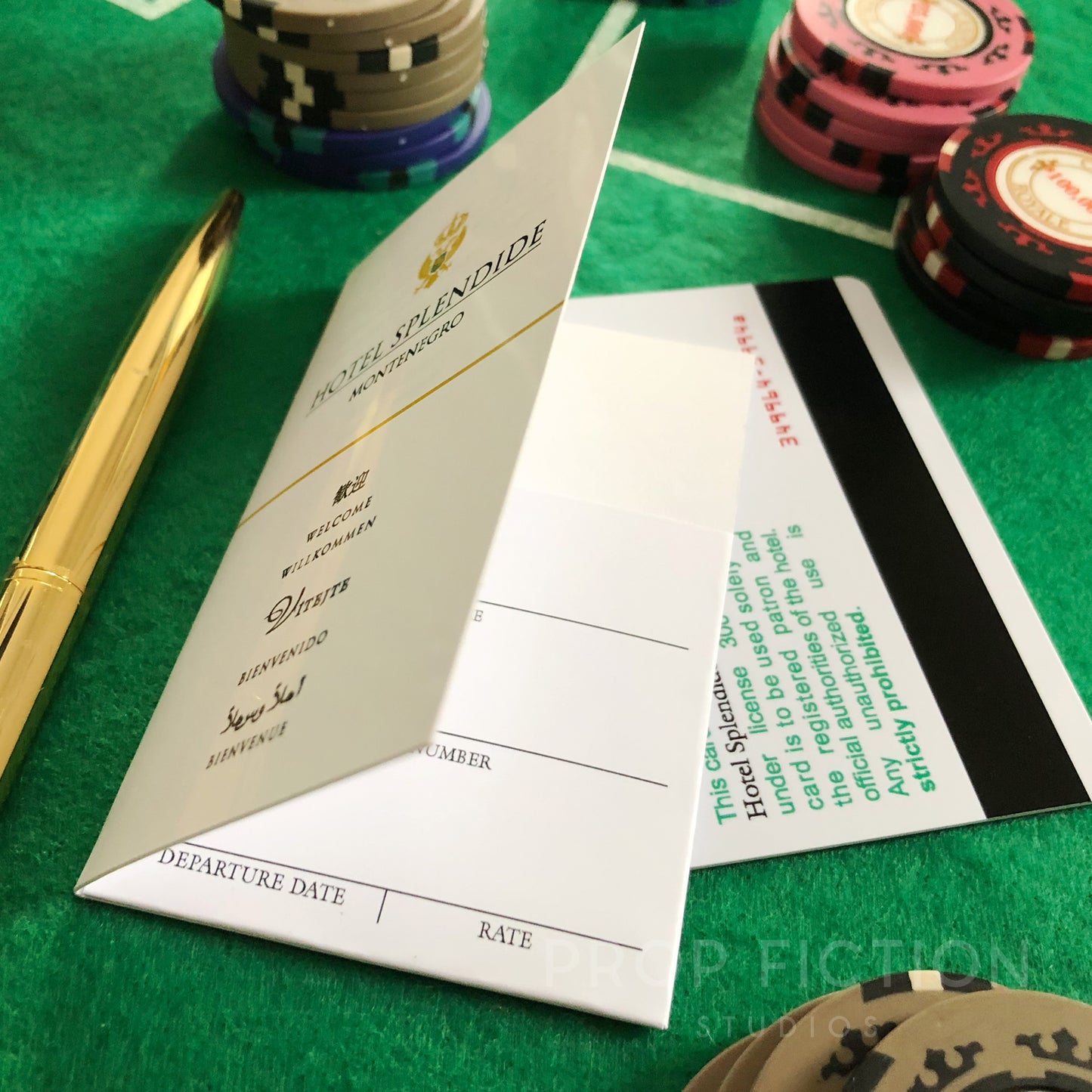 James Bond 007 Cosplay Display: Casino Royale - Prop 'Hotel Splendide' Room Key Card and Wallet