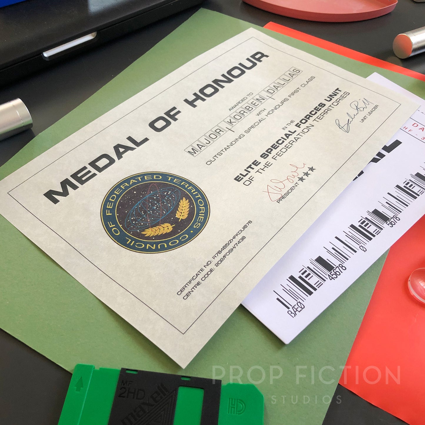 The Fifth Element - Prop Medal of Honor Certificate and NYC Mail Display Set