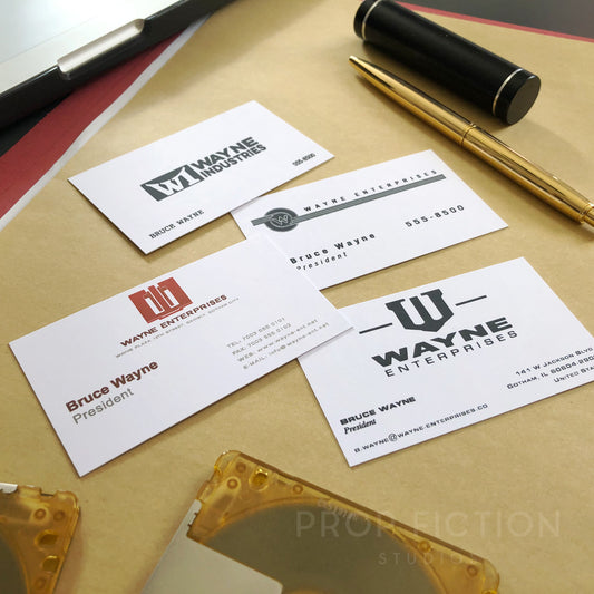 TBU / TDK Display - Prop 'Bruce Wayne’ Business Stationery / 4 Cosplay Enterprises Card Set