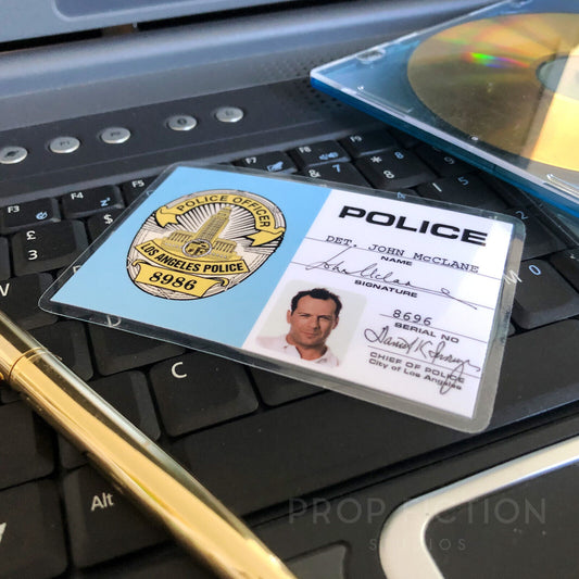 Die Hard 2: Prop John McClane Police Detective Warrant Card / Badge Wallet Cosplay ID