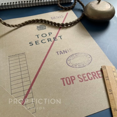 Indiana Jones: Cosplay Movie Prop 1930s Files / 4 x Tanis Intelligence Raiders Folder Set