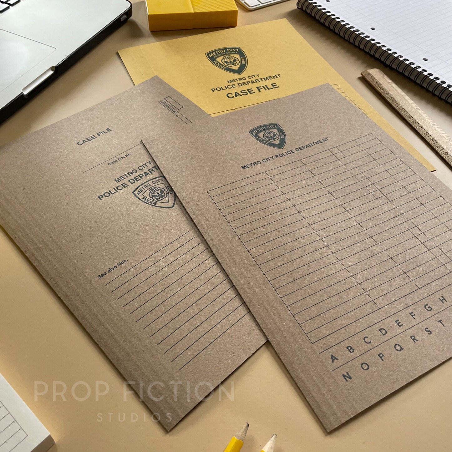 Movie Prop Investigation Files / 3 x Cosplay Metro City Police Detective Folder Set
