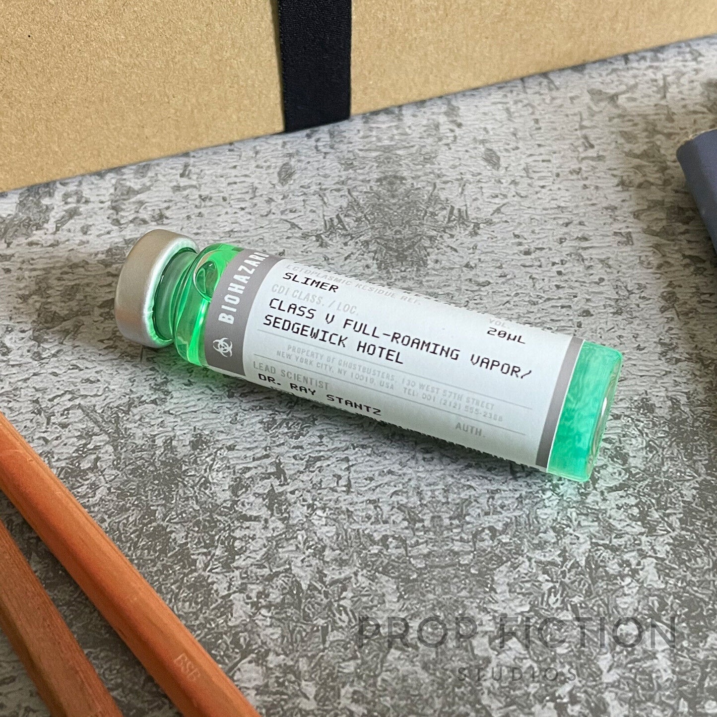 Ghostbusters Display: Prop Ectoplasm Vials / Cosplay Lab Slime Sample Set
