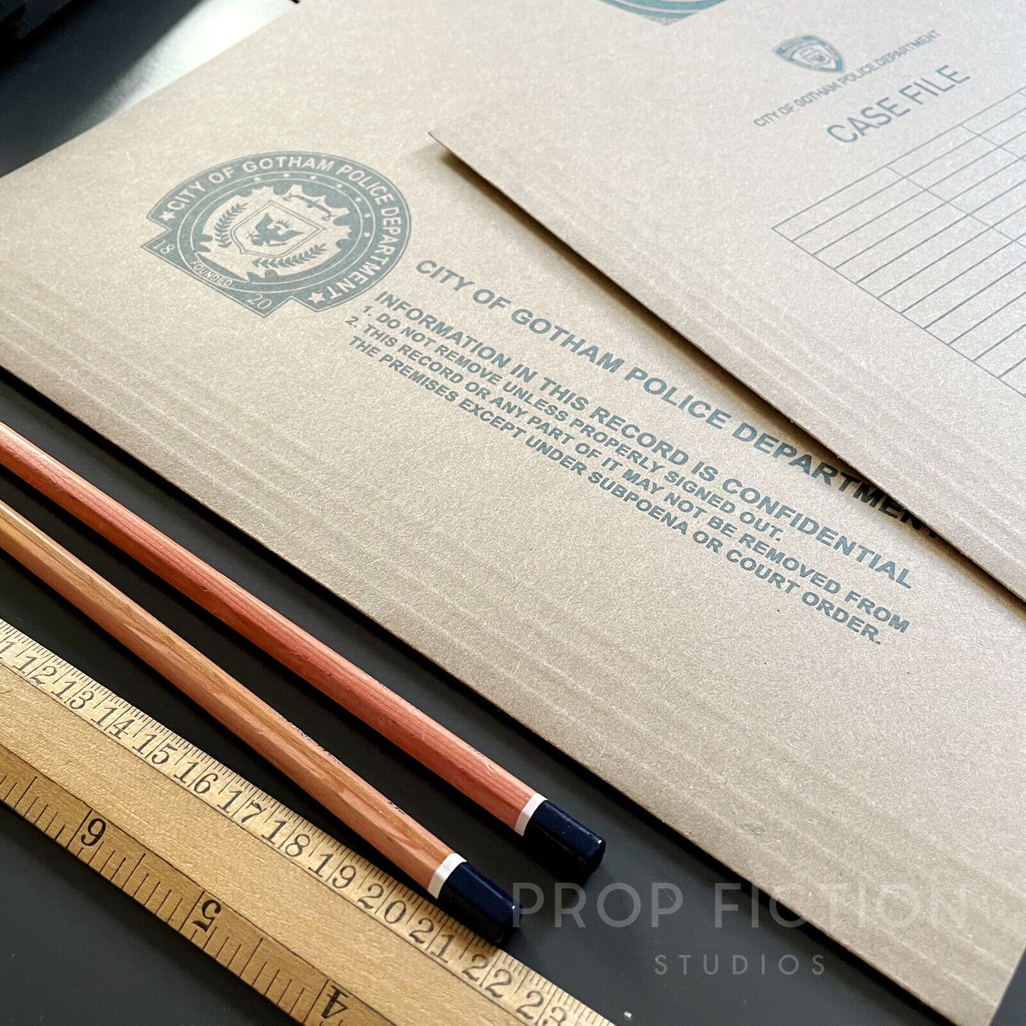 Cosplay Movie Prop GCPD Case Files / 4 x Cosplay Crime Police Investigation Folder Set