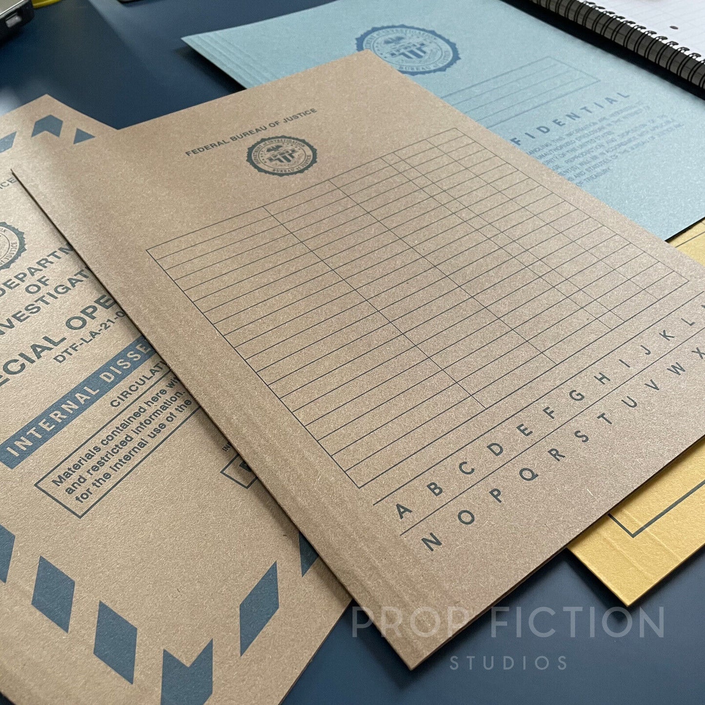 Movie Prop Special Agent Investigation Files / 4 x Cosplay Detective Folder Set