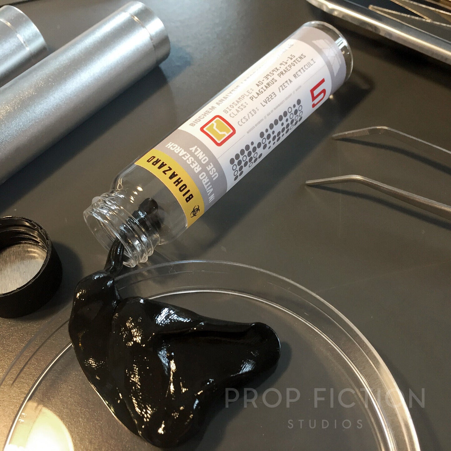 Prometheus / Alien: Covenant - Prop Sample Vials / Cosplay Glass Specimen Jars