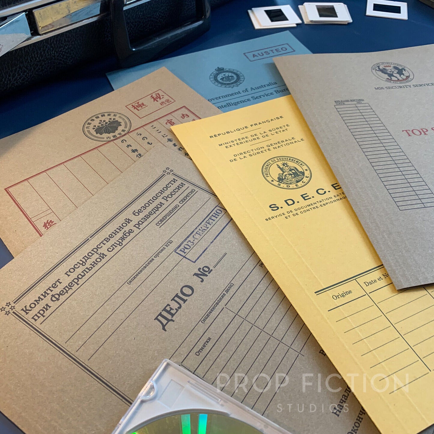 Movie Prop Special Agent Intelligence Files / 5 x Cosplay Spy Folder Set