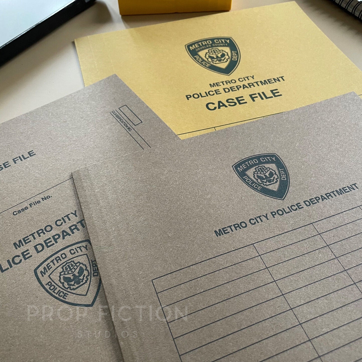 Movie Prop Investigation Files / 3 x Cosplay Metro City Police Detective Folder Set