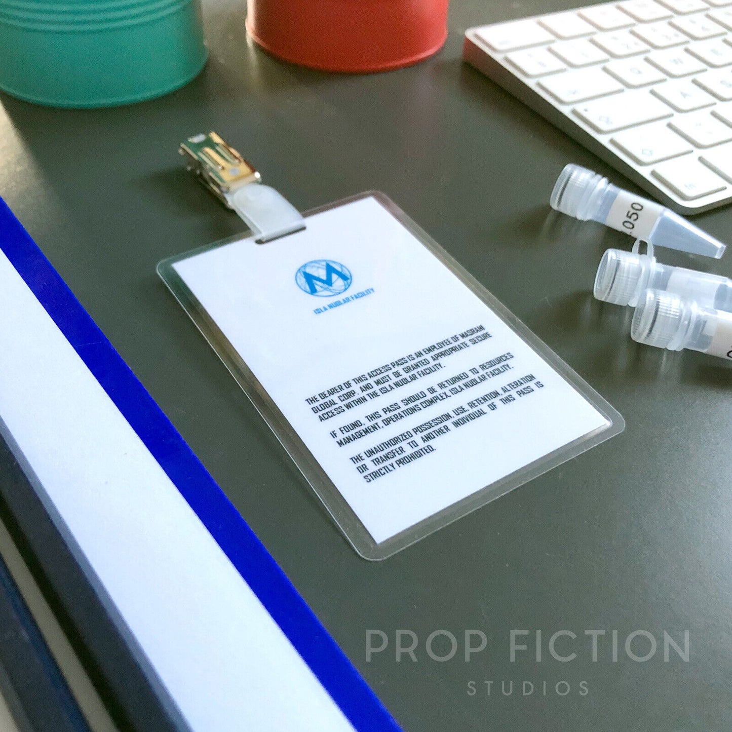 JPU / JW - Prop Masrani Security Clip-on Passes / Cosplay ID Card Badges