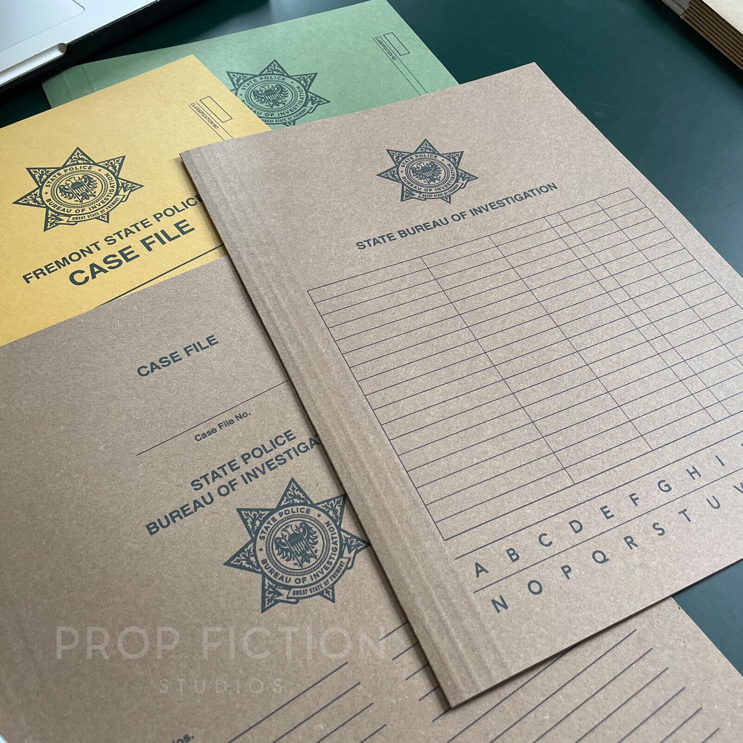 Cosplay Movie Prop State Police Case Files / 4 x Cosplay Crime Investigation Folder Set