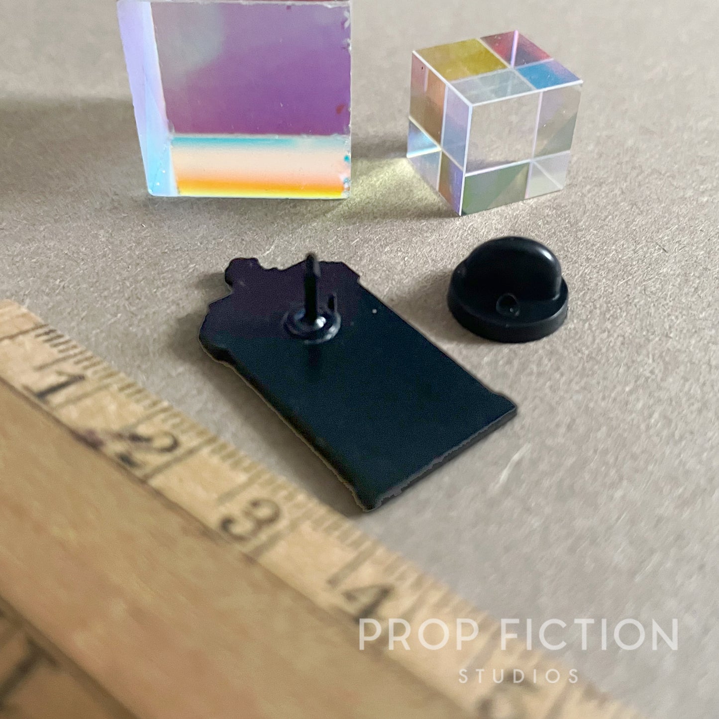 Cosplay Costume: Prop Police Box Badge / Popular Science Fiction Display Lapel Pin
