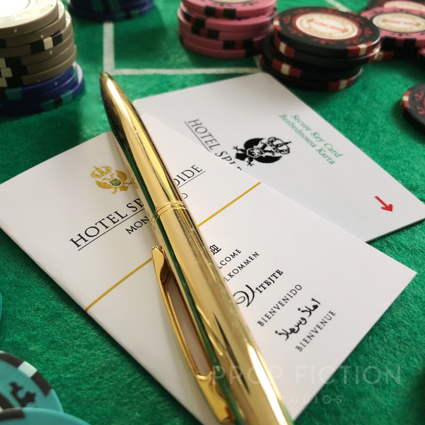 James Bond 007 Cosplay Display: Casino Royale - Prop 'Hotel Splendide' Room Key Card and Wallet