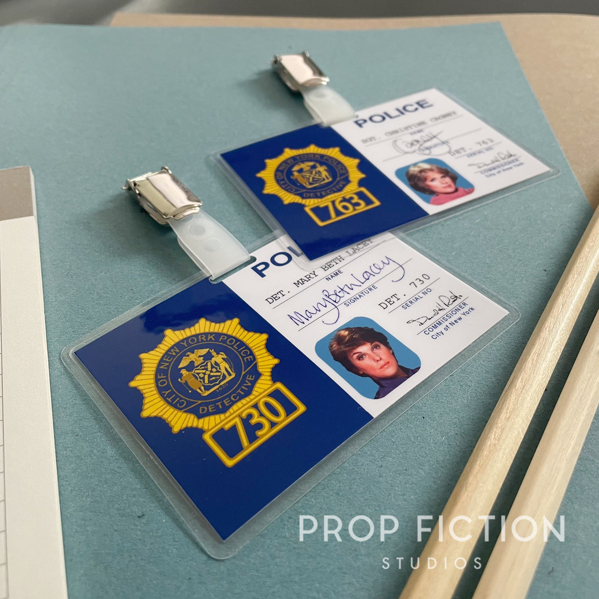Cagney & Lacey - Detective Warrant Clip-on Prop / Cosplay Police ID Cards Version 2