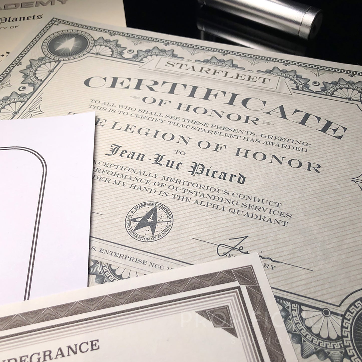 ST Display - Prop Jean-Luc Picard Starfleet Cosplay Diplomas / 4 Certificate Set