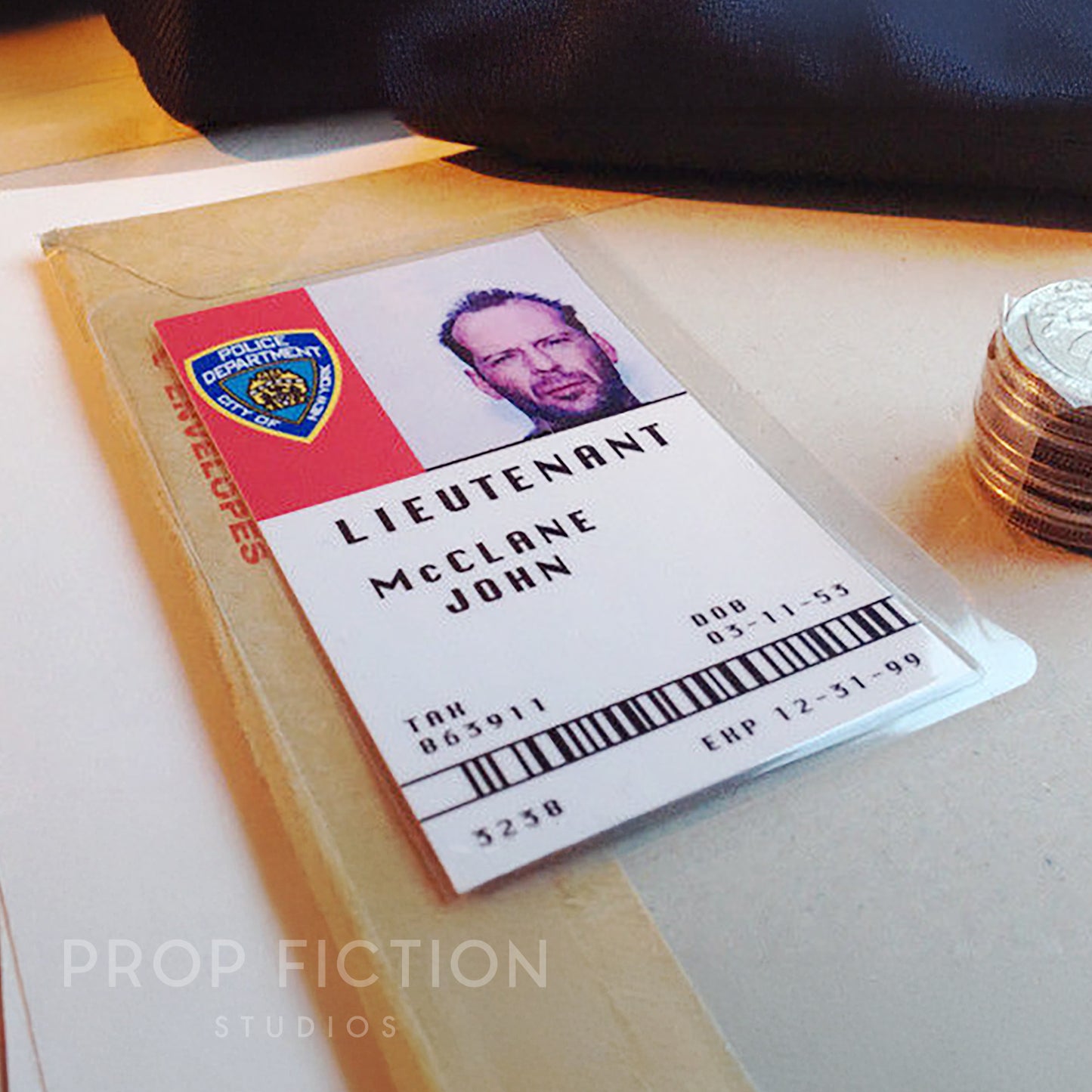 Die Hard 3: With a Vengeance - John McClane Detective Lieutenant Prop ID Card