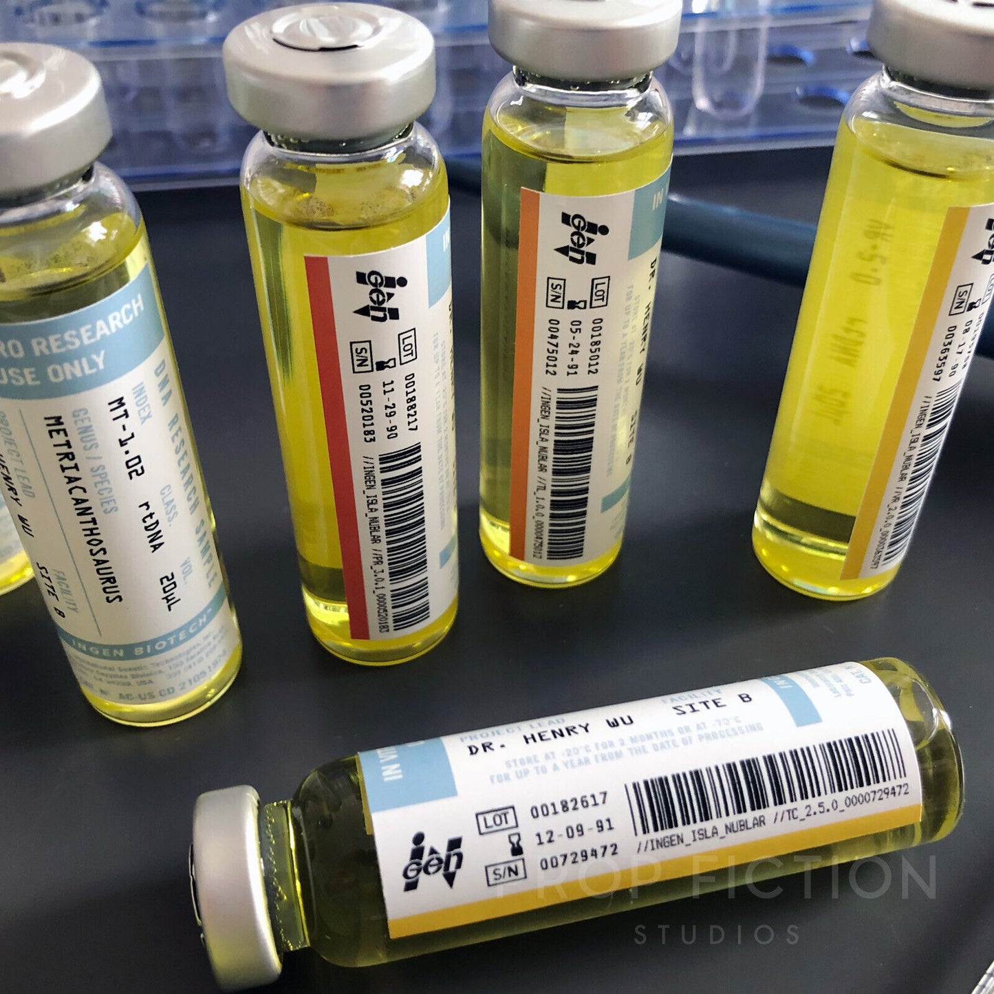 Dinosaur Cosplay Vials: Prop InGen Laboratory Samples / JP Cosplay Research Vials