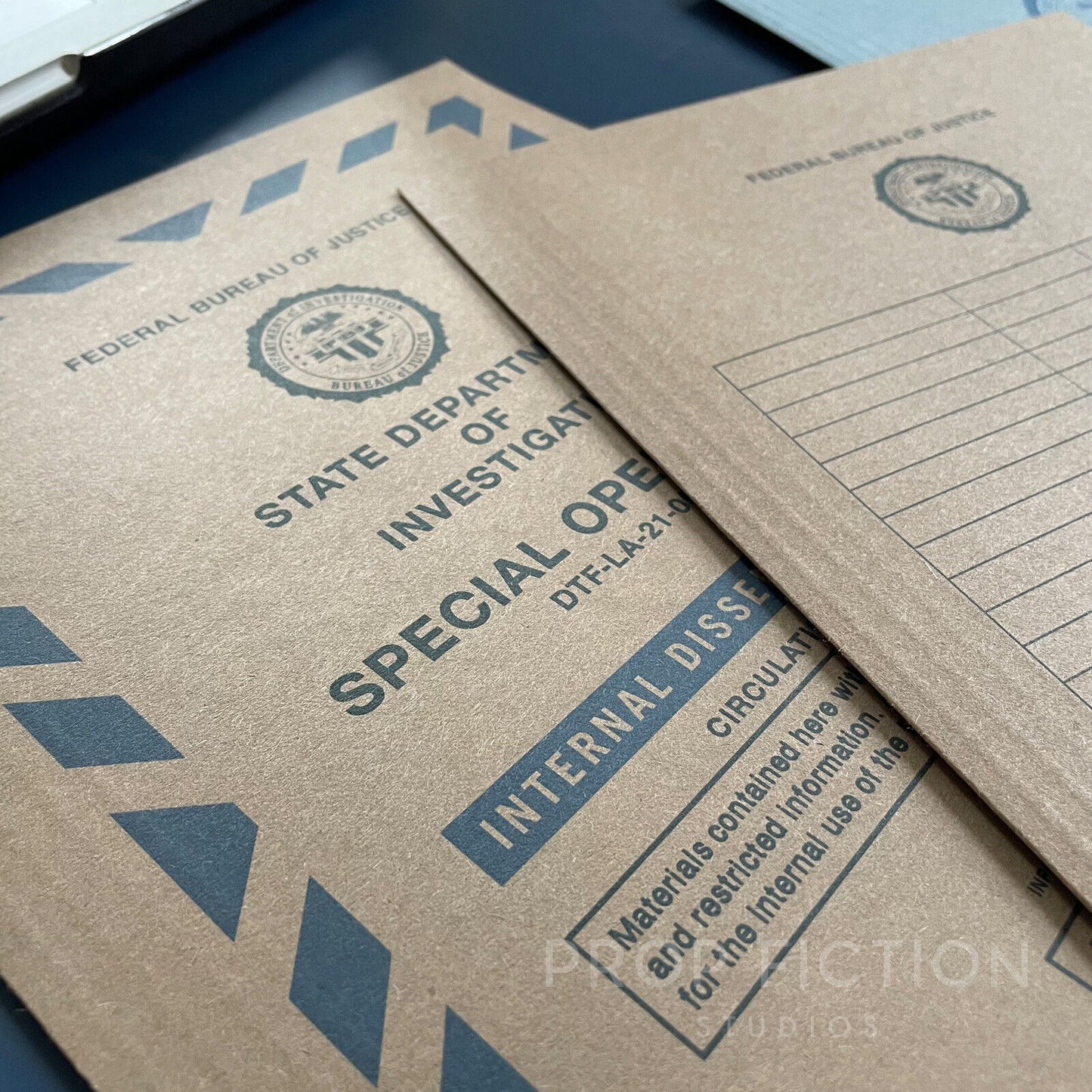 Movie Prop Special Agent Investigation Files / 4 x Cosplay Detective Folder Set